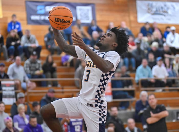 Faith Family Academy vs St Augustine Torrey Pines Holiday Classic December 29, 2023 Photo-Justin Fine39